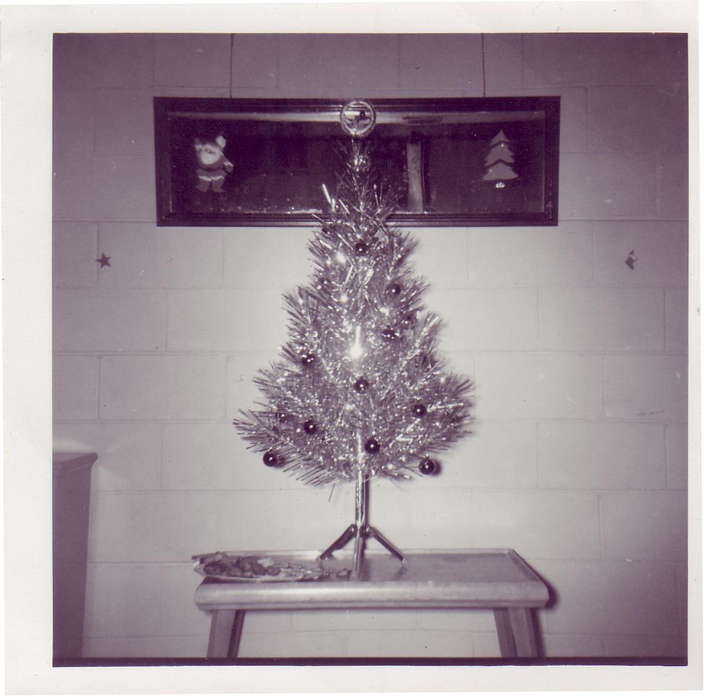 Should i drill holes in my christmas tree