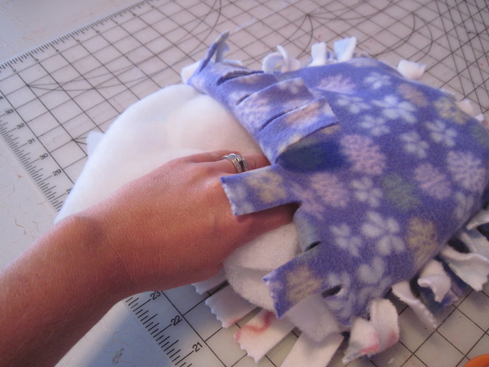 The Secret Closet's Home Sewing Classes No Sew fleece Pillow and Blanket