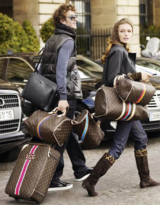Moms LV Love Vuitton Purse Raffle – Metroport Meals On Wheels