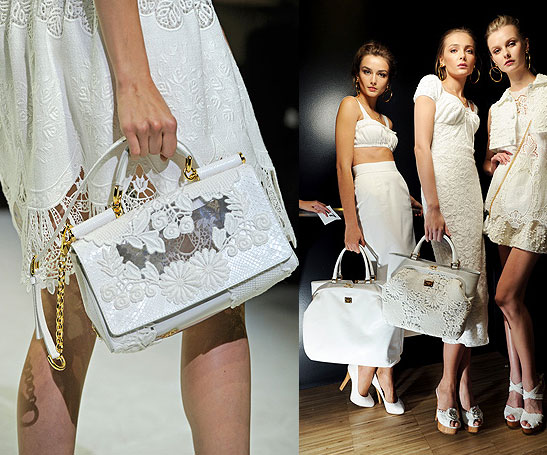 Leaping Deer Design Mesh Market Bag Photo With Link to Free