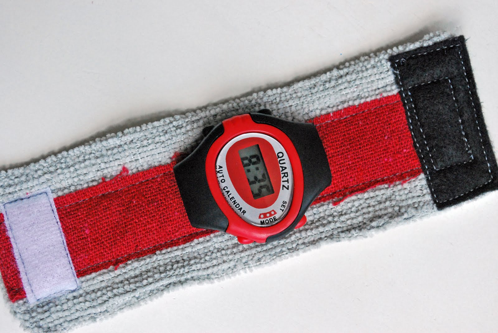 Larissa Another Day Boys' Cuff Watch Tutorial