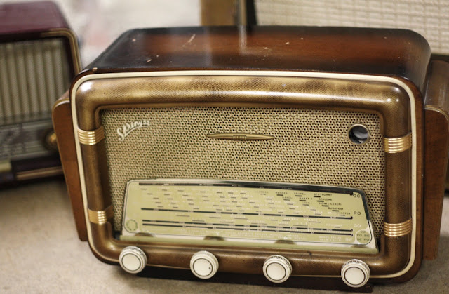 past+present: Obsession n°2 : les radios anciennes