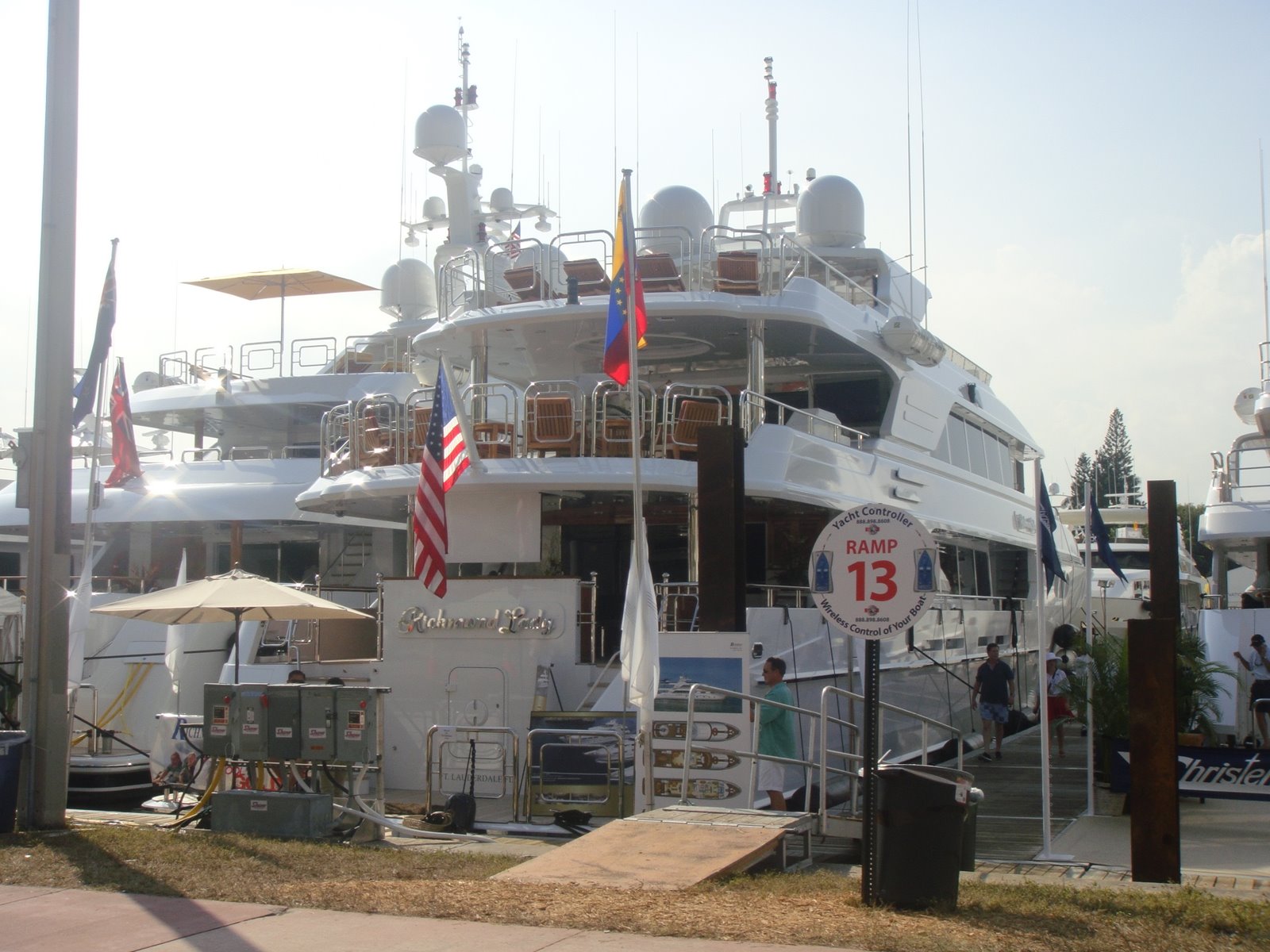 [DSC02302.JPG]