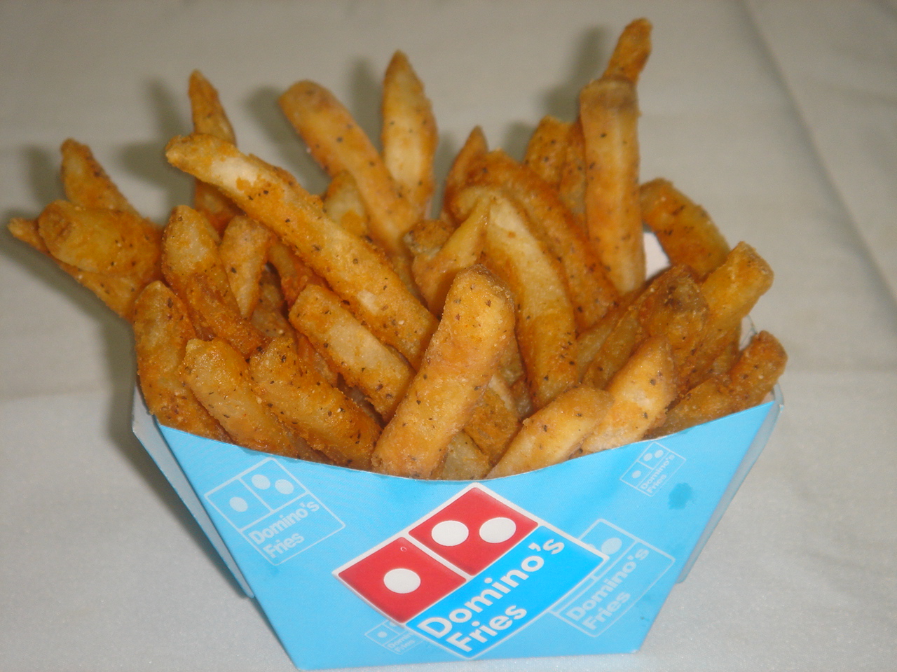 DOMINO'S FRIES DOMINO'S FRIES feel the great taste