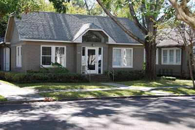 bungalow white