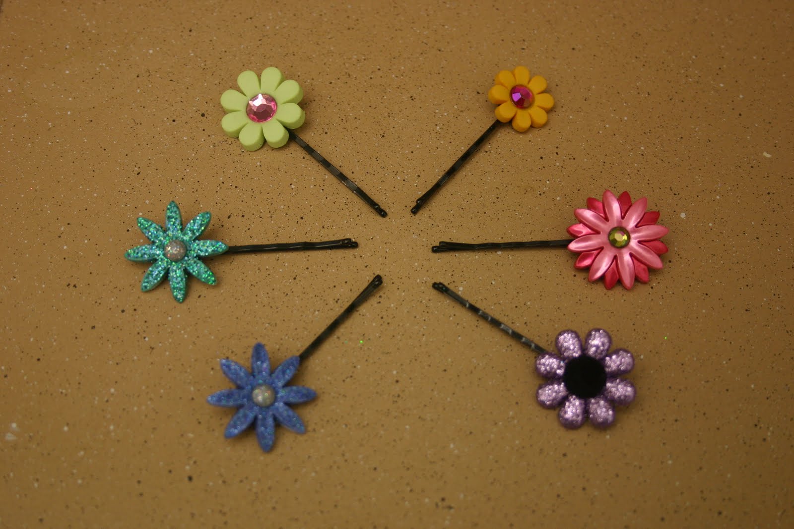 Honeybee Vintage Fun Embellished Bobby Pins