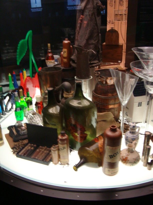 [bols_bottle1.jpg]