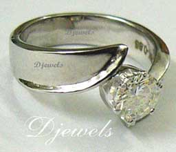 Diamond Ladies Ring