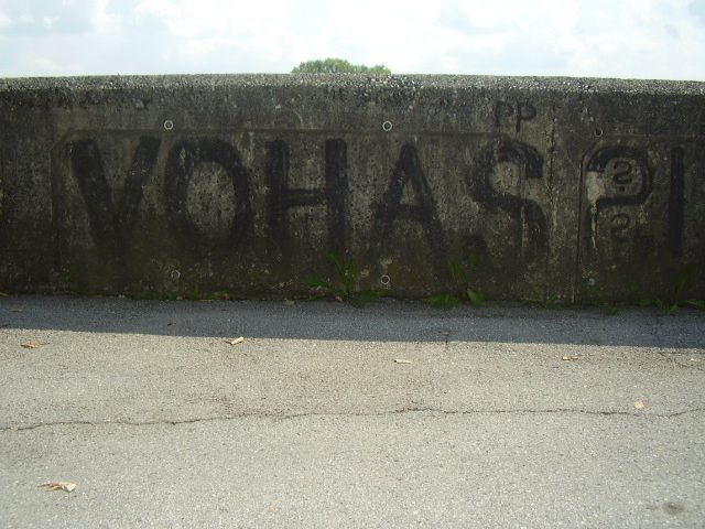 [P7030041.JPG]