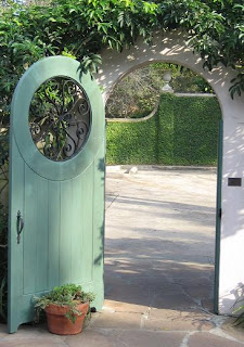 The Mermaid Den: Gate Quest