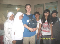 KEGIATAN ENGLISH CLUB