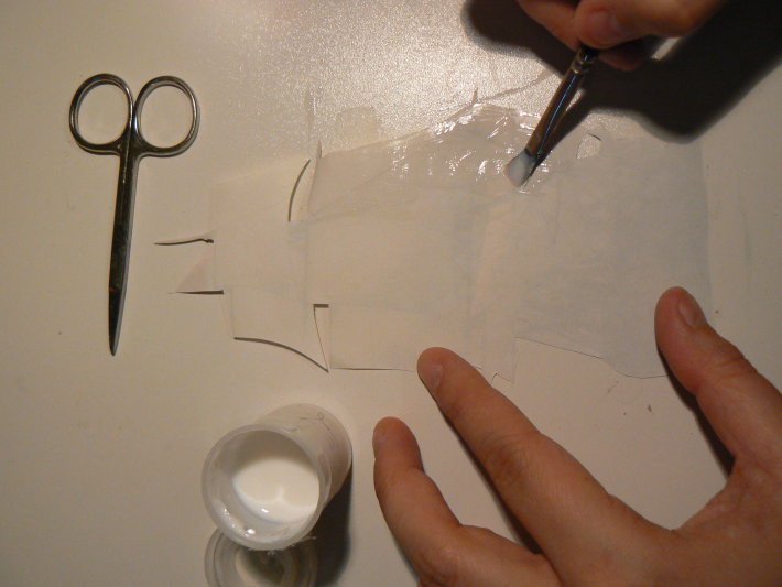 [klejenie-decoupage.JPG]