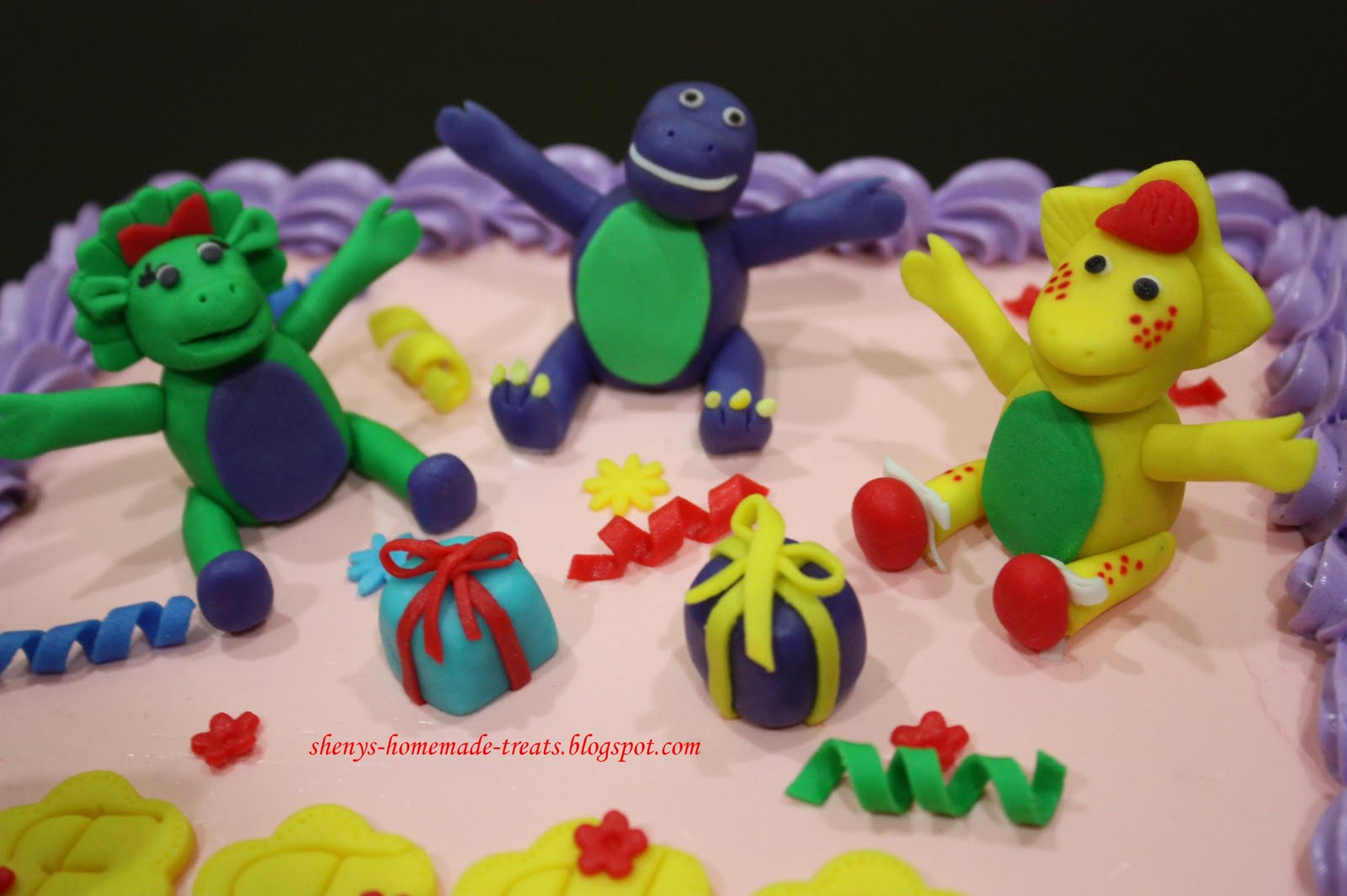 Sheny's Homemade Treats: Party with Barney and Friends