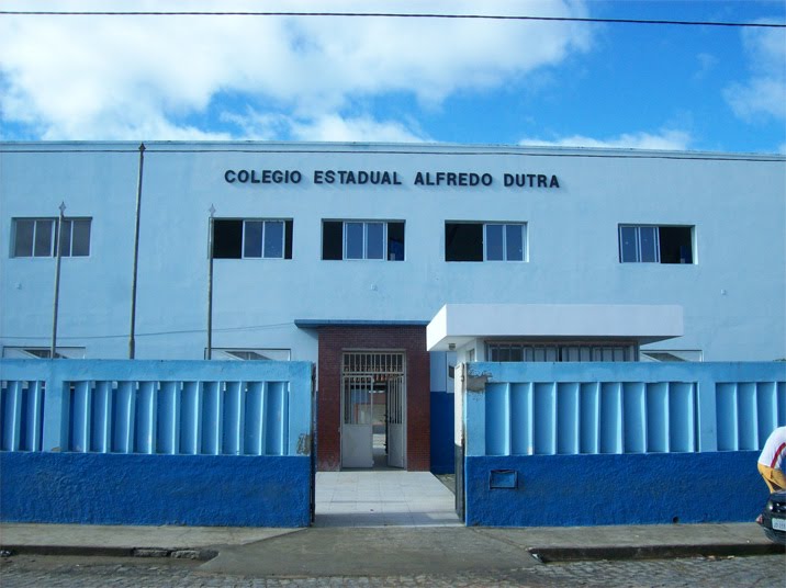 Colégio Estadual Alfredo Dutra