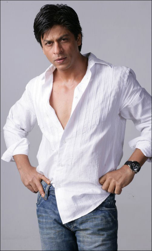 latest wallpapers of shahrukh khan. Bollywood star Shah Rukh Khan