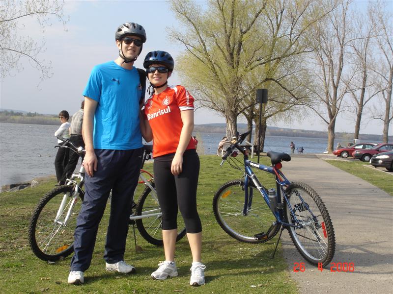 [DSC05094+(Medium).JPG]