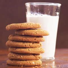 [milk+and+cookies.jpg]