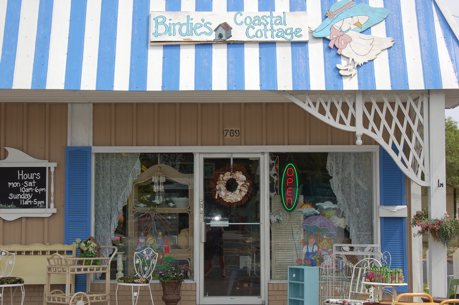 Birdie's Coastal Cottage