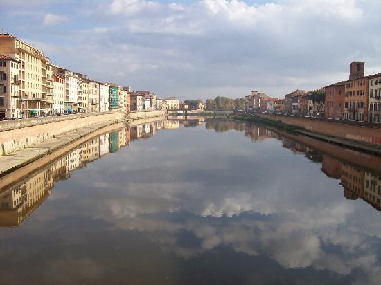 [Pisa+03.jpg]