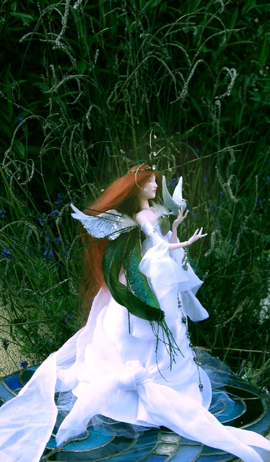 [angel1.jpg]
