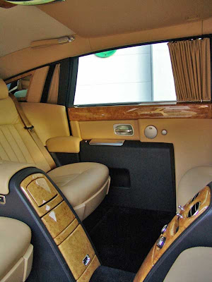 Rolls Royce Phantom Stretch Limousine