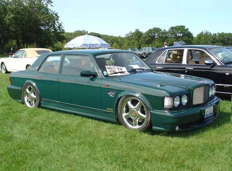BENTLEY SPOTTING Baadest Blackest Bentley Turbo R Hooper 2 Door Ever