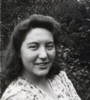 [Kathleen+Violet+Fowler+1942+garden.jpg]