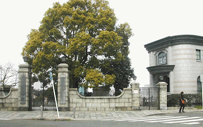 foreign cemetery memorial