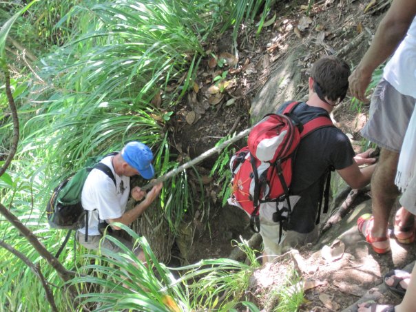 [21549_1352419370080_1219284468_31089004_3879805_n[1].jpg]