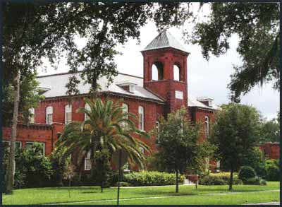 Sanford Grammar School - Home of the Student Museum