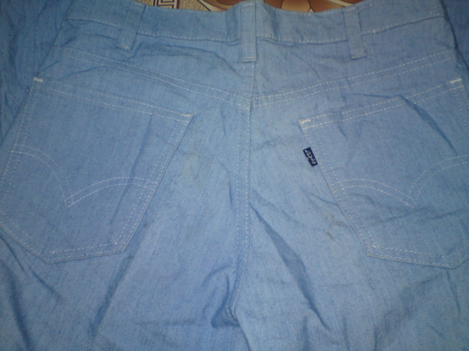 levis blue tab jeans