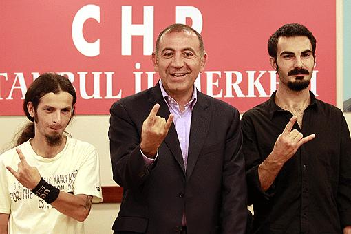 ÖRGÜ ARKASI PONPONLU BEBEK ŞAPKASI YAPILIŞI TÜRKÇE VİDEOLU ÖRGÜ ARKASI PONPONLU BEBEK ŞAPKASI YAPILIŞI TÜRKÇE VİDEOLU