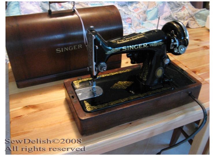 SewDelish Antique & Vintage Singer Sewing Machine Information