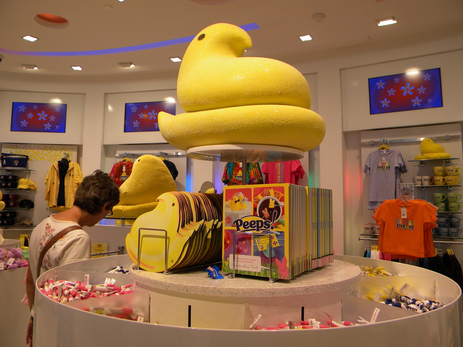 giant marshmallow peep