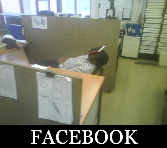 [FacebookAngola.PNG]