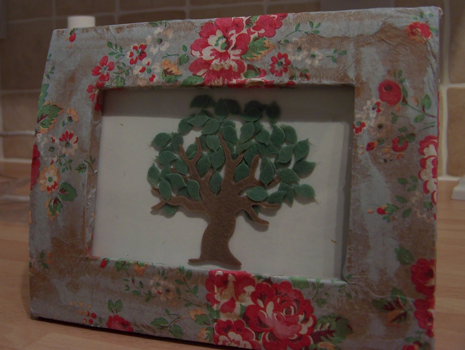 Decoupage Tissue