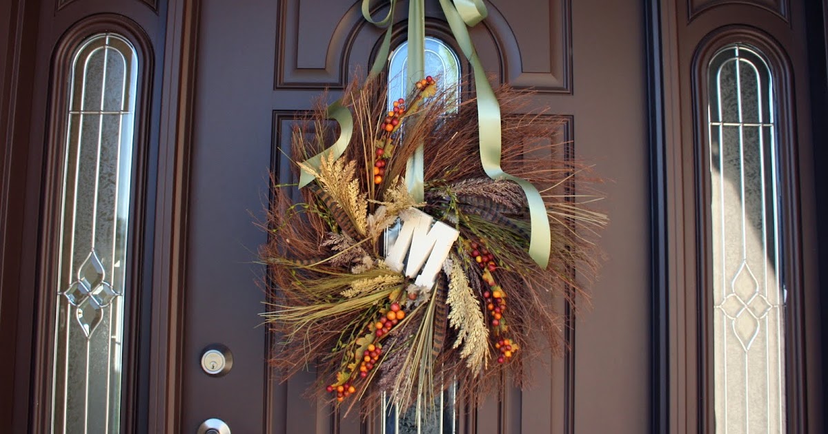 Moore Minutes Wreath Hanging 101