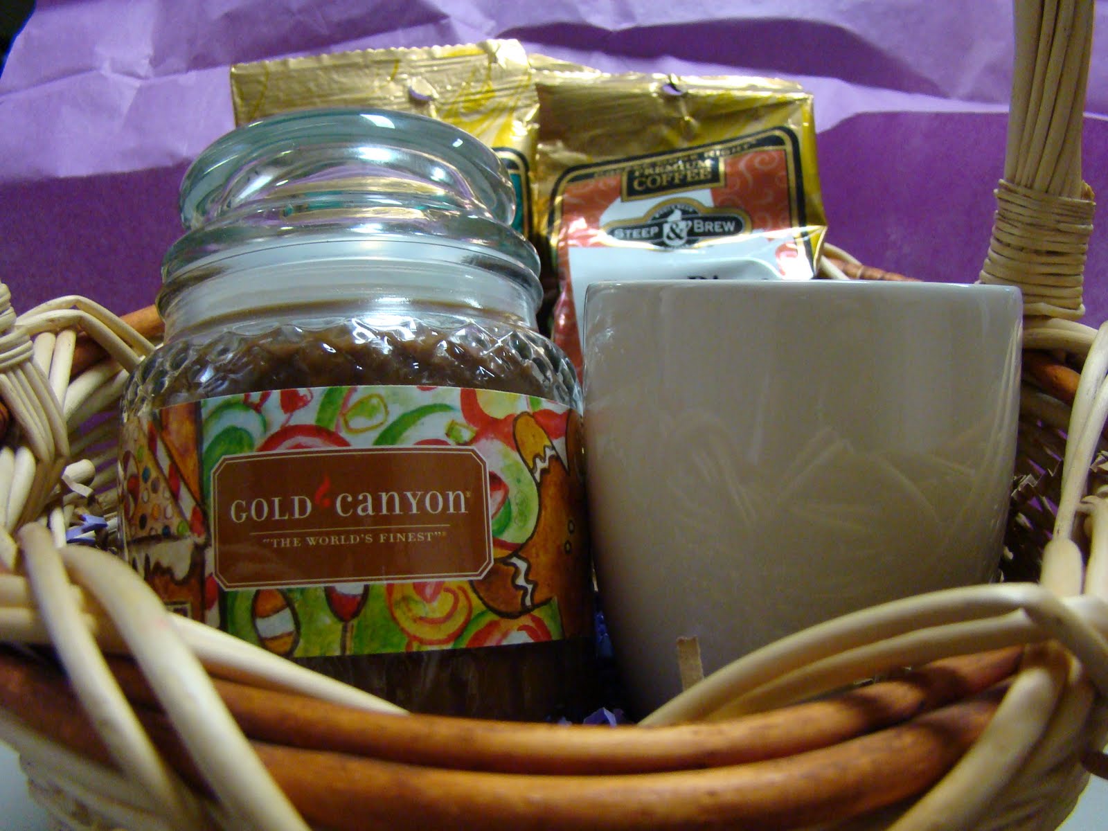 At the Fence Gold Canyon Candle Review and Giveaway