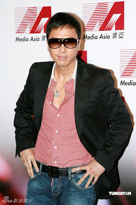 donnie yen sunglasses roast pork sliced from a rusty cleaver media asia at donnie yen sunglasses roast pork sliced from a rusty cleaver media asia at