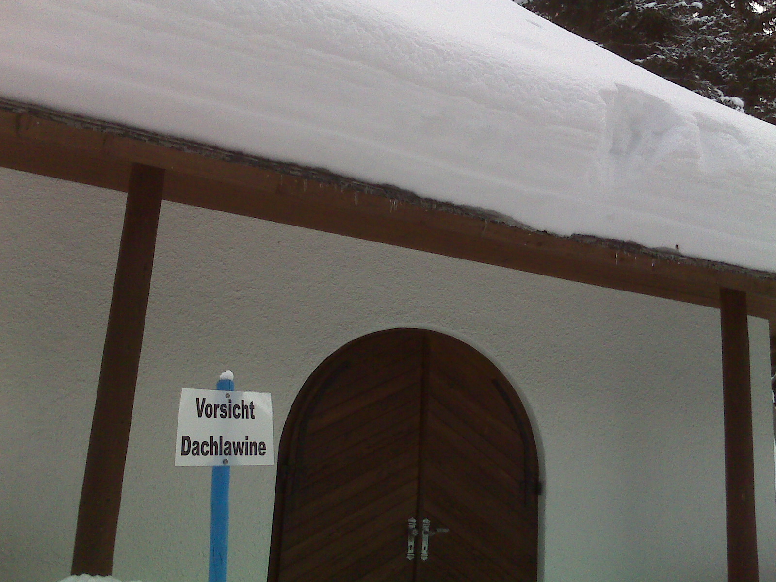 [=?Windows-1252?B?SU1HMDAxNDIuanBn?=-738007]