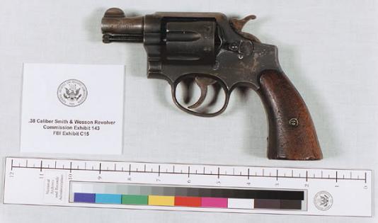 Revolver+Owned+By+Lee+Harvey+Oswald.jpg
