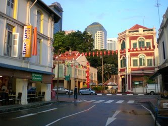 [Model+&Singapore+119_resize-788426.jpg]