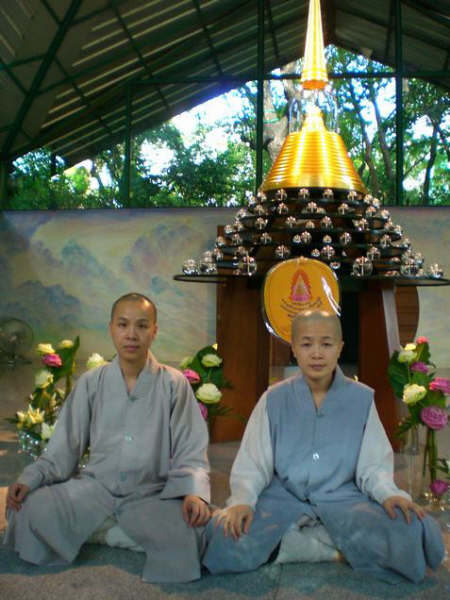 [=?windows-874?B?4Mq21cLDuMPDwcq20rkyLmpwZw==?=-736952]