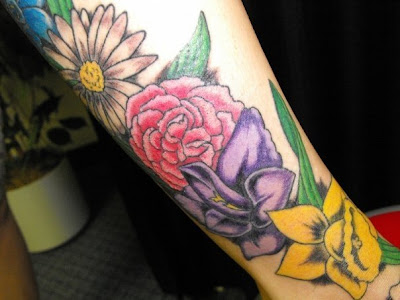Tattoos Flowers on Types Of Flowers 5 Colours Tattoo