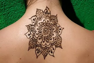 Womens+tattoos+back+of+neck