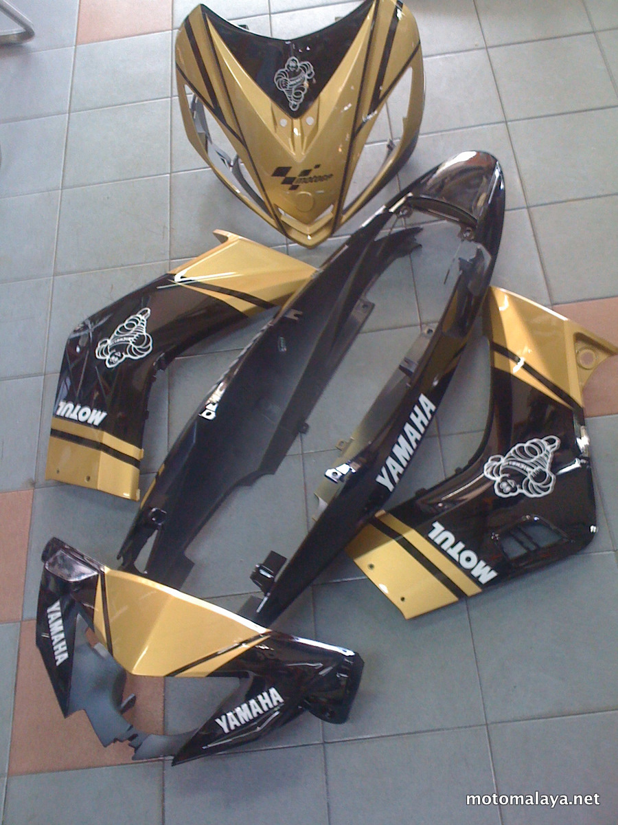 [motul-yamaha-135-coverset-1.JPG]
