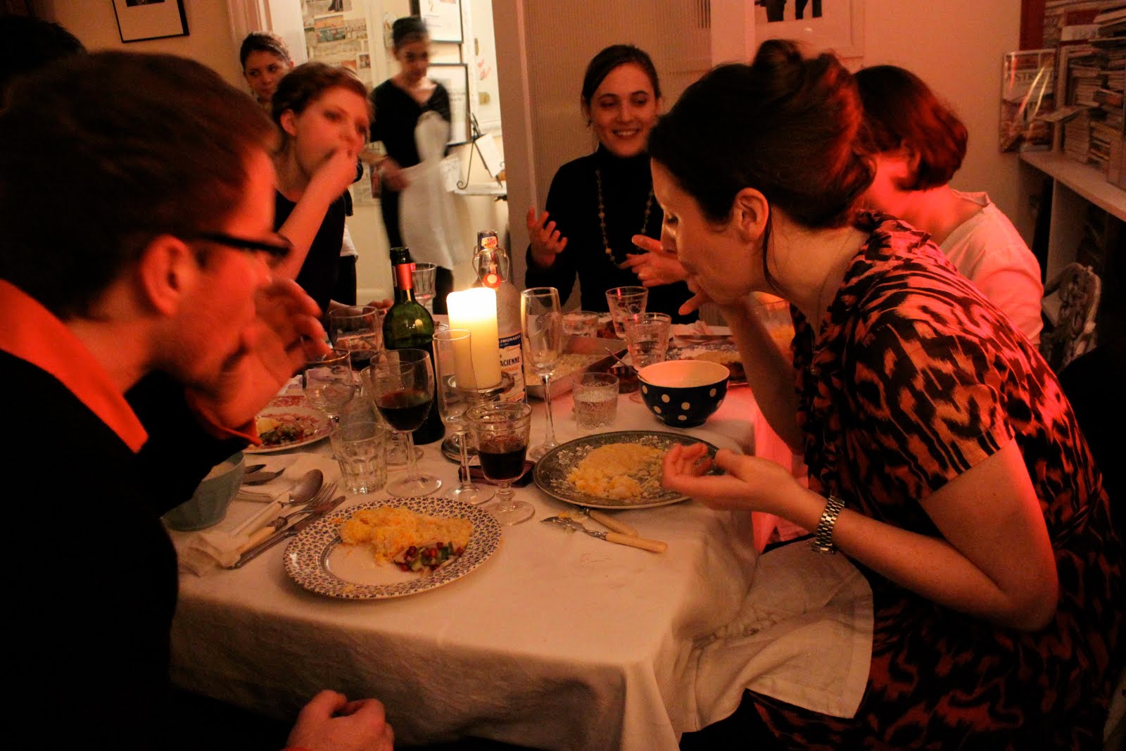 [eating+with+hands.jpg]