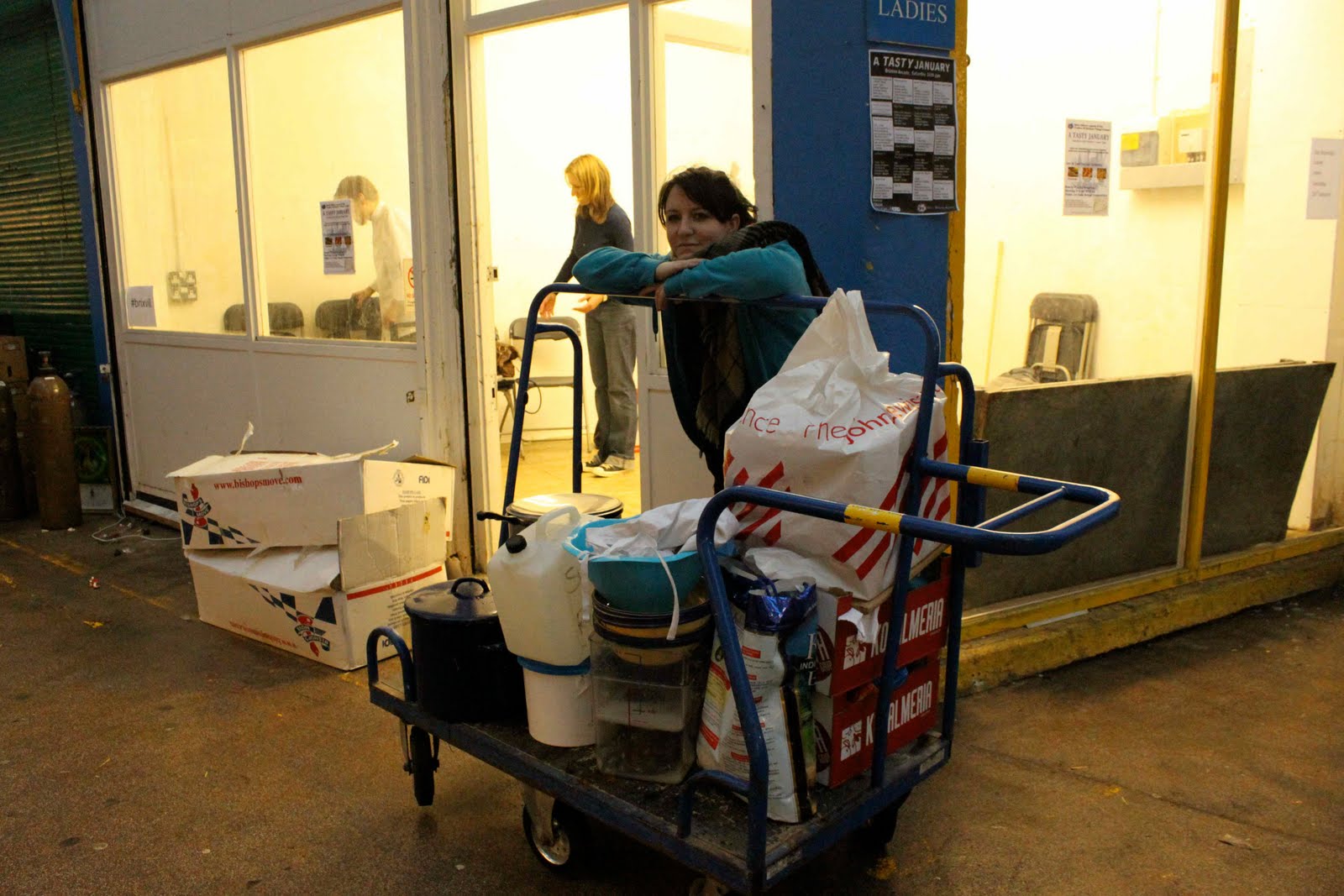 [trolley+for+van.jpg]