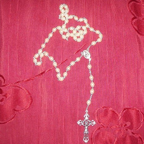 [Pearl+Rosary.JPG]