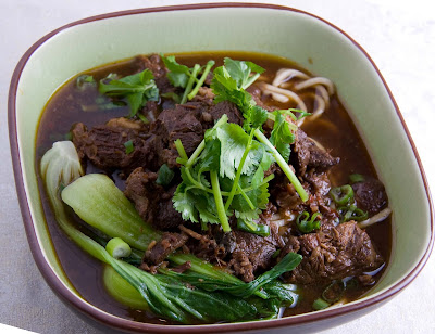 Taiwan+Style+Beef+Noodle+Soup+3.jpg